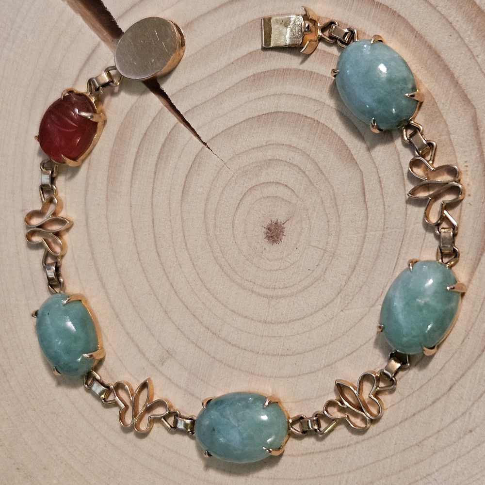 Rare VINTAGE 14KT YELLOW GOLD JADE AND CARNELIAN BRACELET